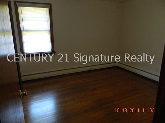 5th image of 6322 Glenway Dr