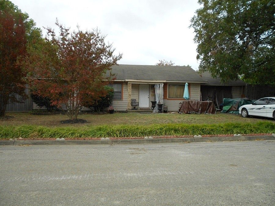 1st image of 835 Inwood Dr