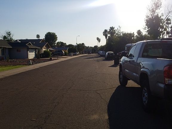 4th image of 241 E Vaughn Dr