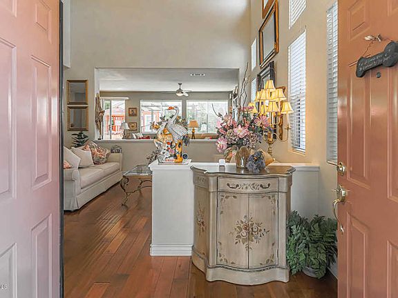 5th image of 6702 Sandalwood Dr