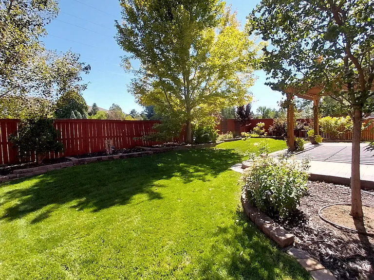 9786 Buckingham Ct — Photo 46