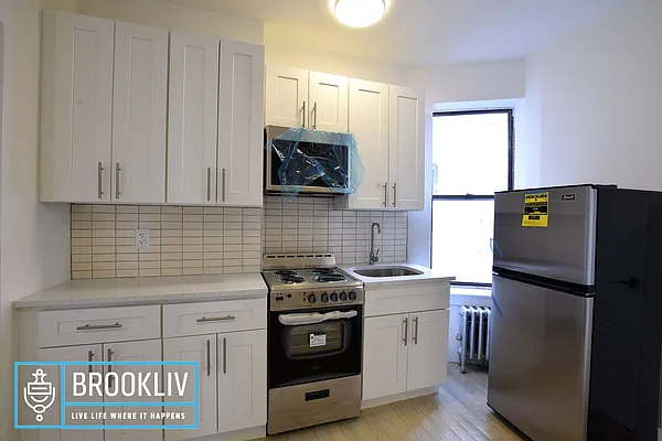 Rented by null | media 9