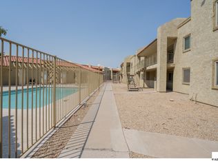 2220 W Dora St APT 220, Mesa, AZ 85201