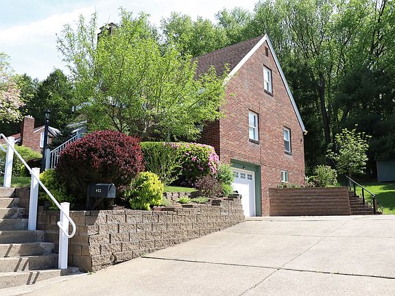 4th image of 402 Jefferson Ave.