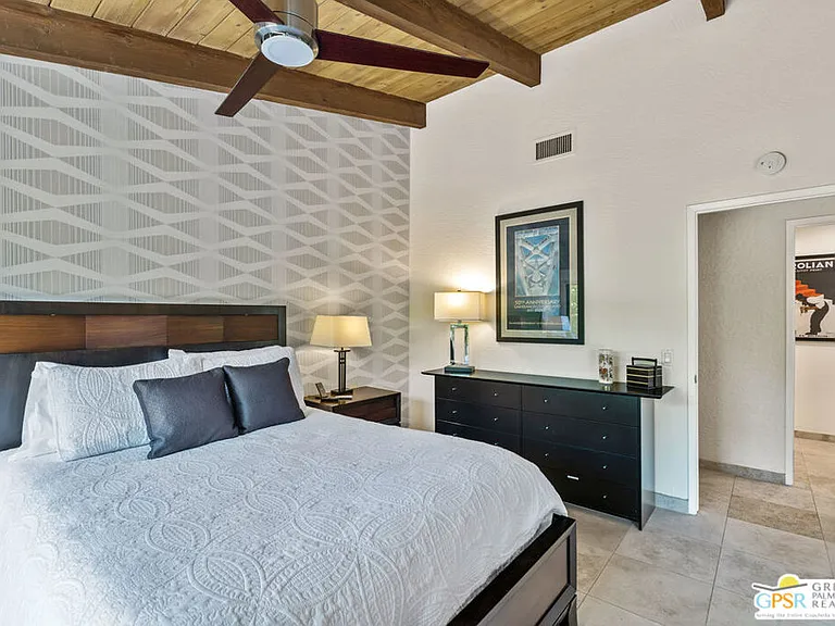 1347 Primavera Dr — Photo 37