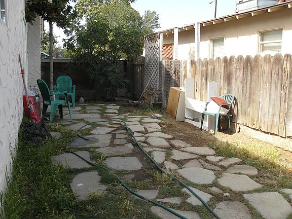 5th image of 1018 E Fedora Ave