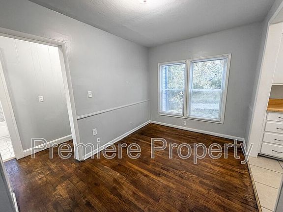 5th image of 1513 N Liberty St