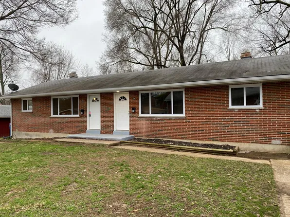 44 Cunningham Ct, Saint Charles, MO 63301