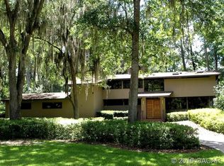 5915 SW 36th Way, Gainesville, FL 32608