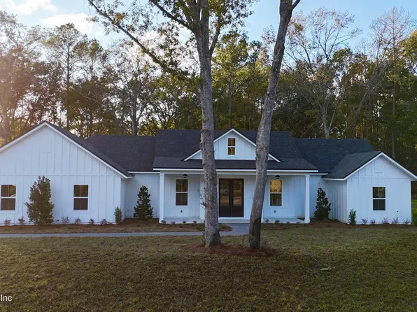 5661 IRVIN Street, Macclenny, FL 32063