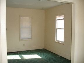 4th image of 702 Long Lake Ave