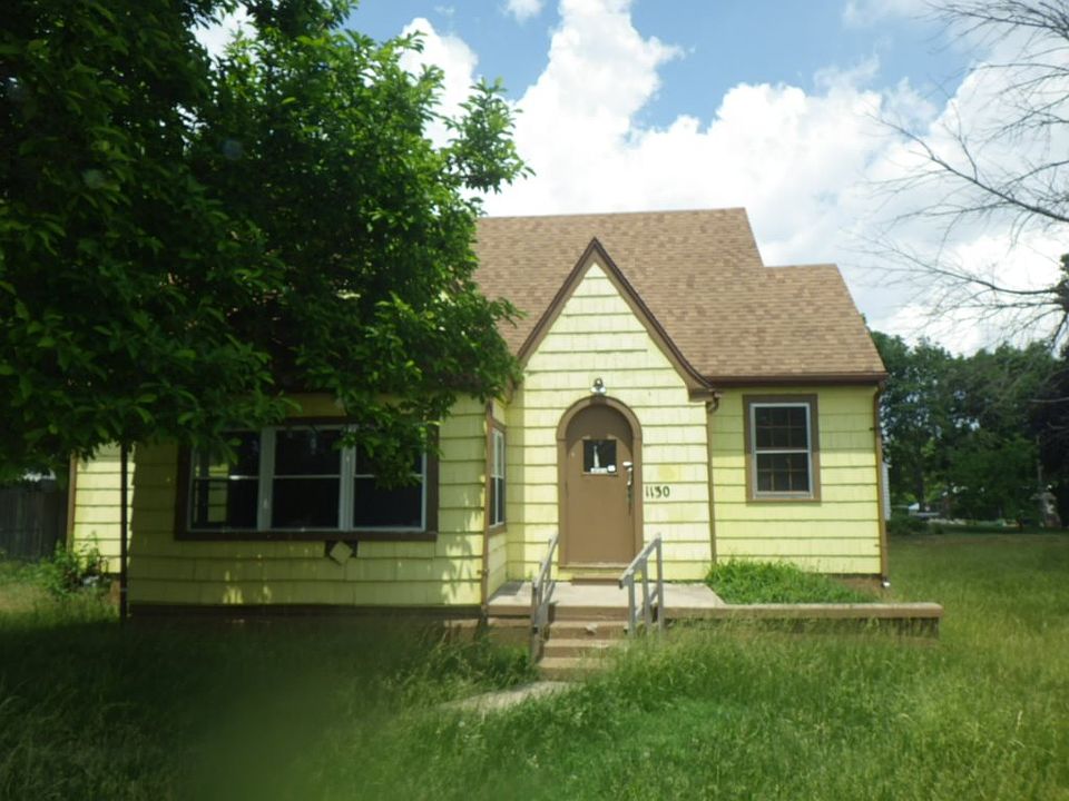 1st image of 1130 S Burlington Dr