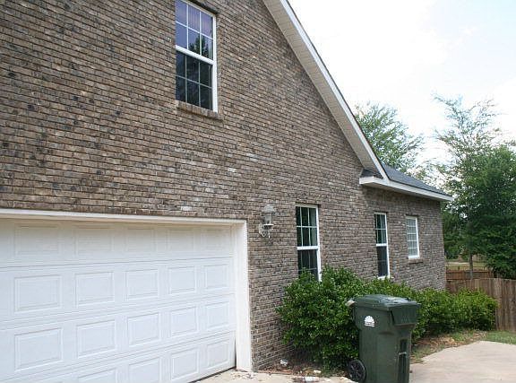 2nd image of 233 Hidden Creek Cir