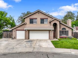 900 Gina Ct, Oakdale, CA
