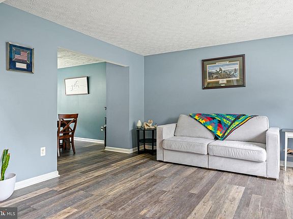 5th image of 8230 Daniels Purchase Way
