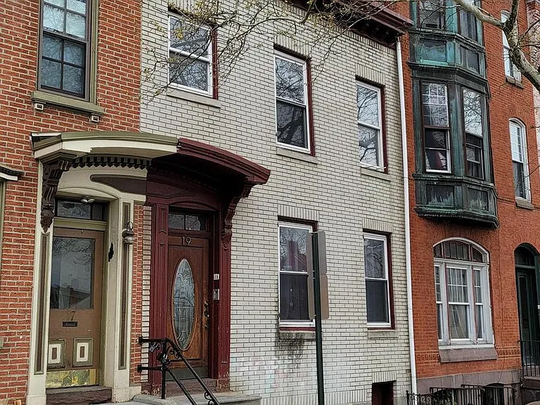 19 S 11th St #3 — Photo 1