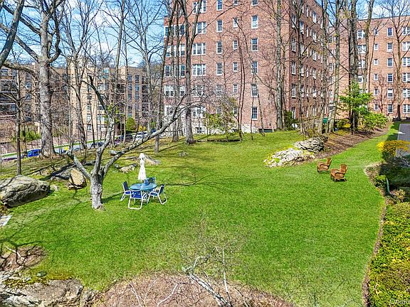 2nd image of 3 Washington Square #4D
