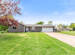 18098 Sunny Ln, Goshen, IN 46526