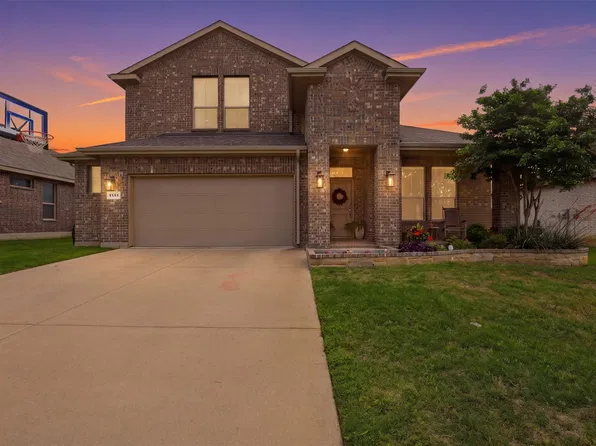 1111 Dublin Dr, Cleburne, TX 76033