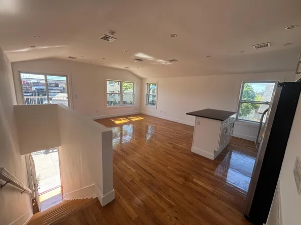 (undisclosed Address), Jamaica, NY 11434