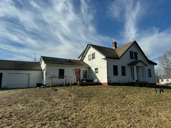 15 North Road, Detroit, ME 04929