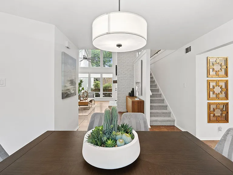 8346 Summerwood Dr — Photo 11