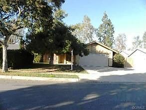 1st image of 715 E Boxwood Ct
