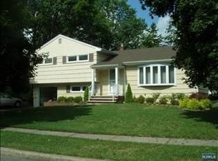 40 Berwyn Pl #1X, Fair Lawn, NJ 07410