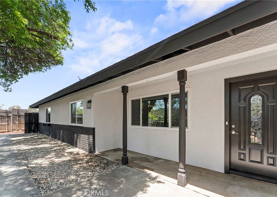 りんページ 27186 Sesame St, Hemet, CA 92544 | MLS #CV26096601 | Zillow