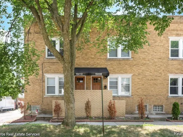 1080 Wayburn St #15008, Grosse Pointe, MI 48230