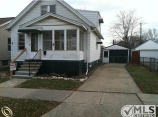 7314 Dale Ave, Center Line, MI 48015