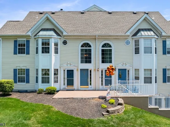 1307 Magnolia Ln, Branchburg Twp., NJ 08876