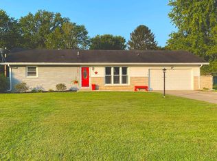 2383 S Sunset Dr, Connersville, IN 47331