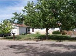 2859 S Memphis St, Aurora, CO 80013