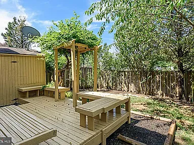 2 Quincy Ct — Photo 29