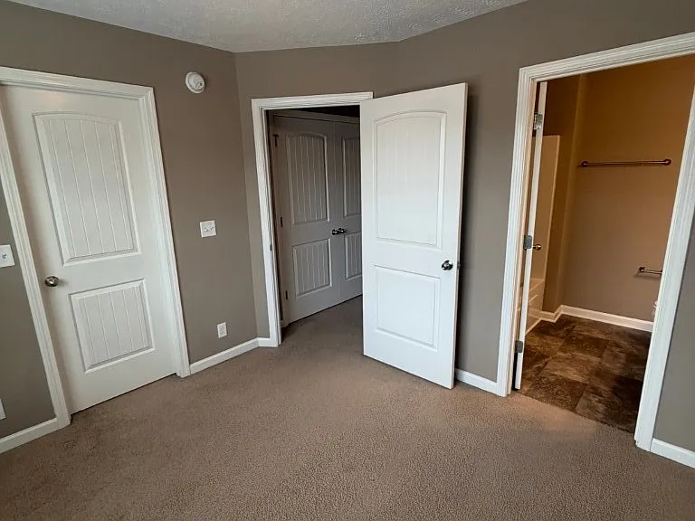 1505 Orange Ct — Photo 14