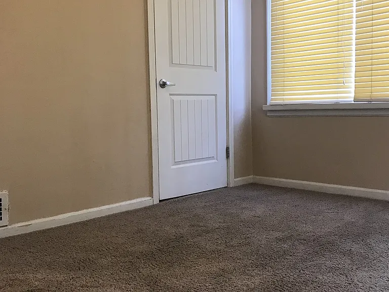 185 N 200 W #ENTIRE — Photo 19