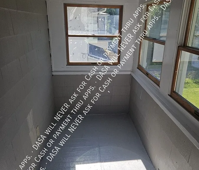 376 Magee Ave — Photo 10