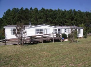 161 Brewington Dr, Dudley, NC 28333