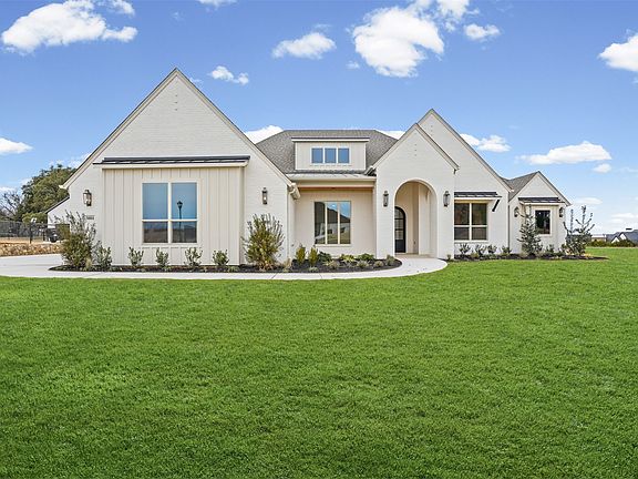 2nd image of 3001 Southern Rise Ct