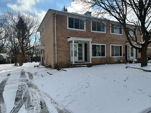 5 McCarthy Rd, Park Forest, IL 60466