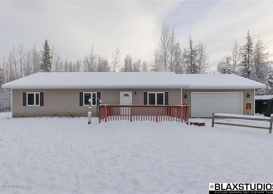 1st image of 2310 Planters Ln