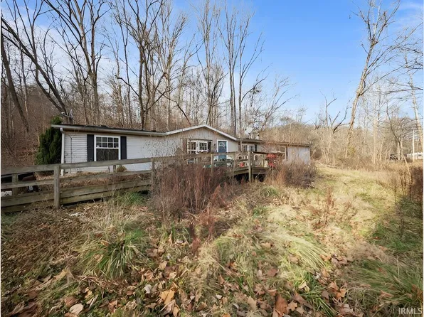 476 Hoover Rd, Nashville, IN 47448