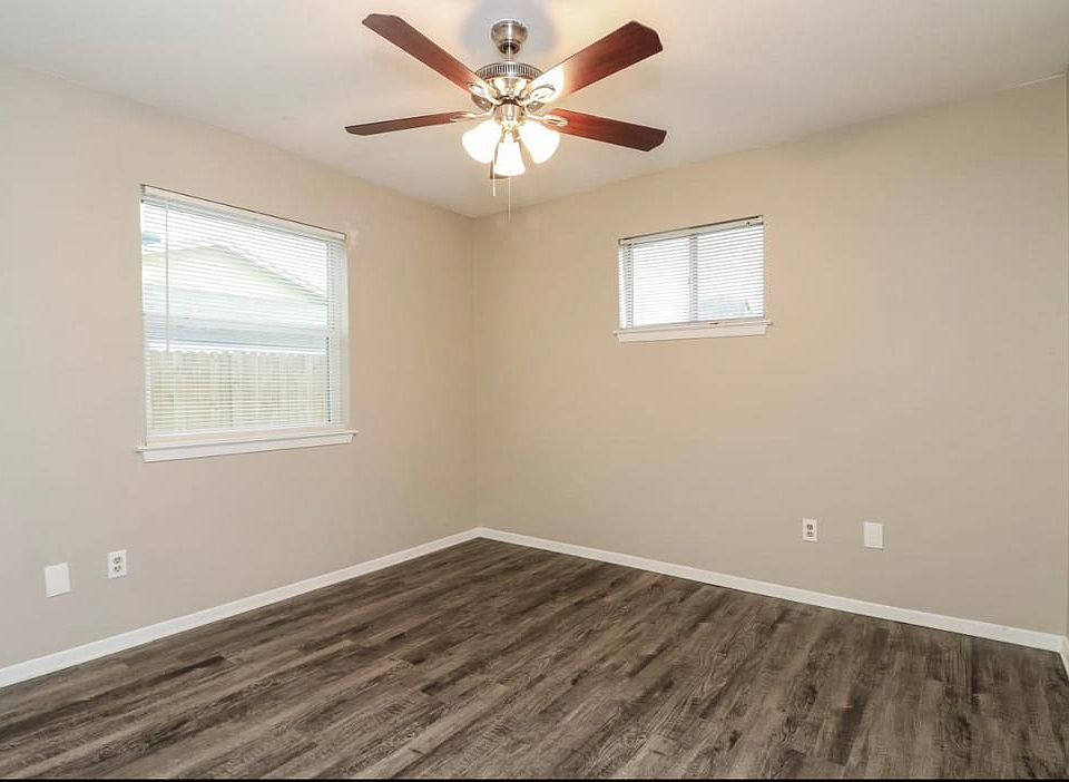 1st image of 6706 Snapdragon Ln