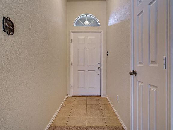 4th image of 8811 16th St