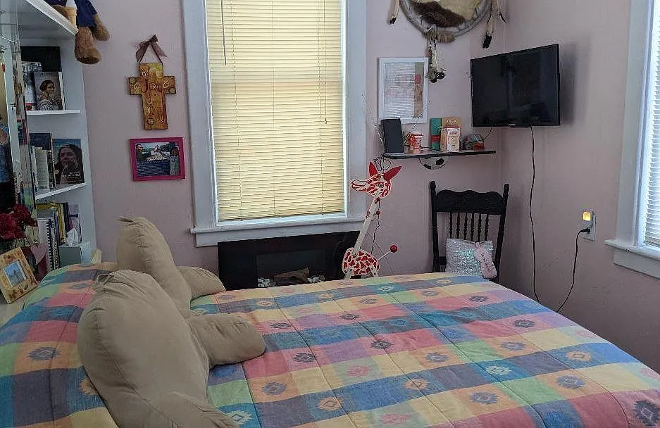 3 bed, 1800 sqft, $2,435 — Photo 3