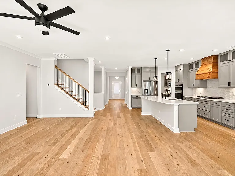 11449 Oakhampton Way — Photo 3