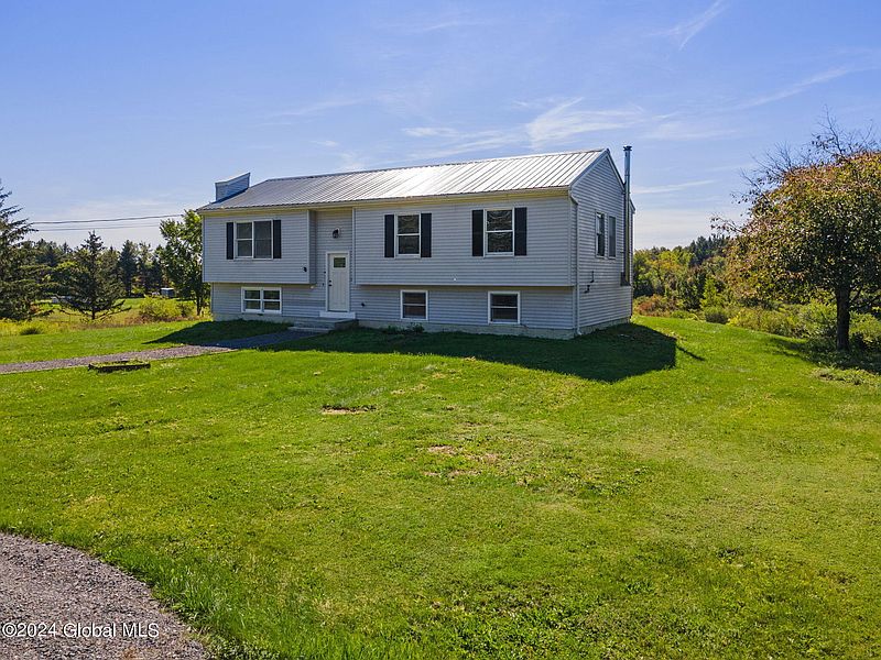 2nd image of 207 Salsburg Road