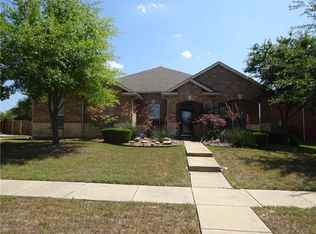 1710 Rock Ridge Dr, Cedar Hill, TX 75104