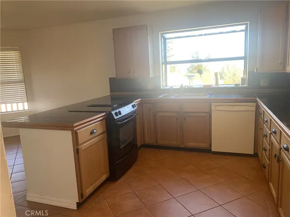 10705 Sunset Ridge Dr, Kelseyville, CA 95451